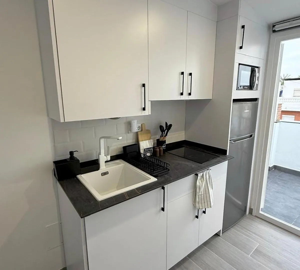 Apartamento Maui Beach En El Palo Málaga 0*,  España